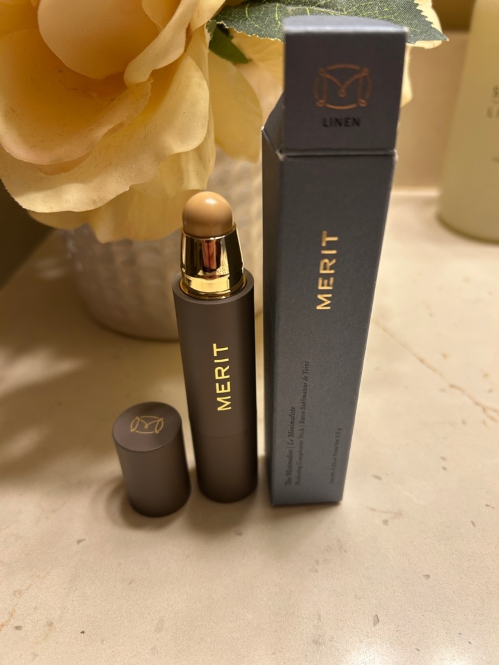 Merit Perfecting Complexion Stick Shade Linen